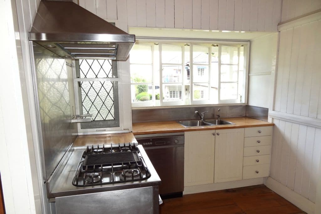 3 Crescent Road, HAMILTON QLD 4007, Hamilton - Thumbnail 4