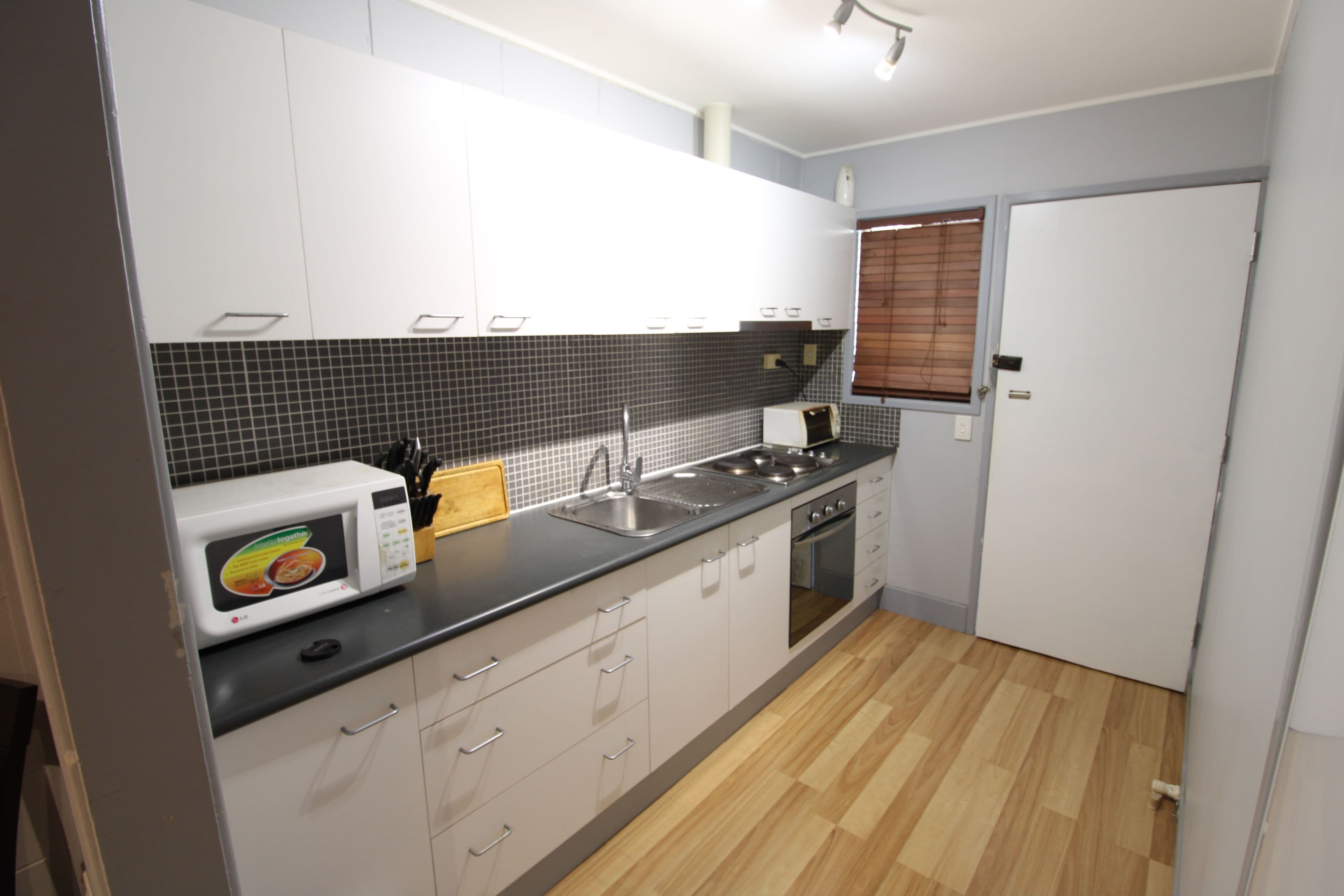 45 Opal Street, Emerald QLD 4720, Emerald - Thumbnail 4