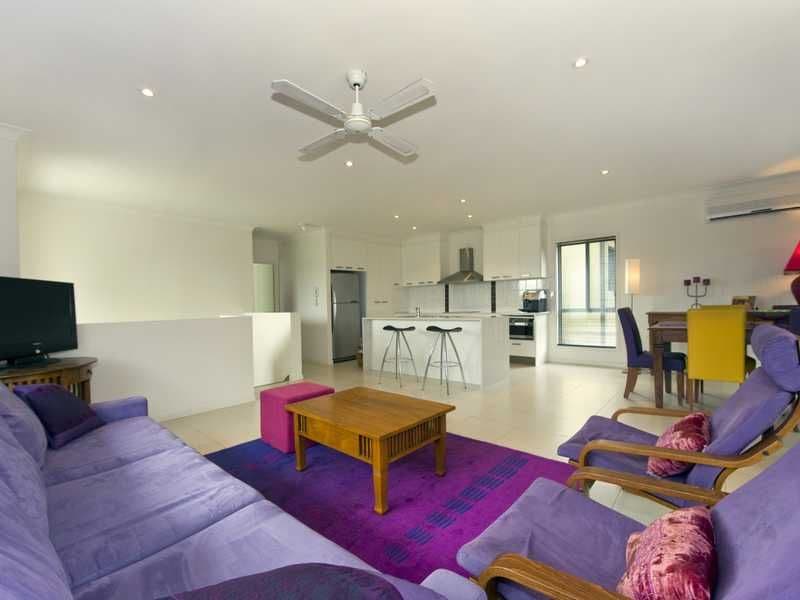 169 Cypress Terrace, PALM BEACH QLD 4221, Palm Beach - Thumbnail 4