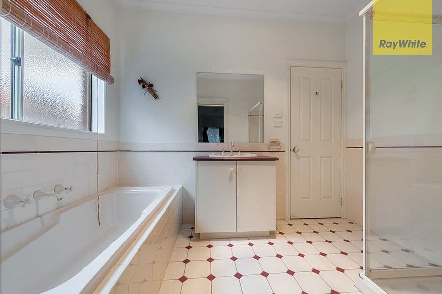 24 Willmott Drive, Craigieburn VIC 3064, Craigieburn - Thumbnail 6