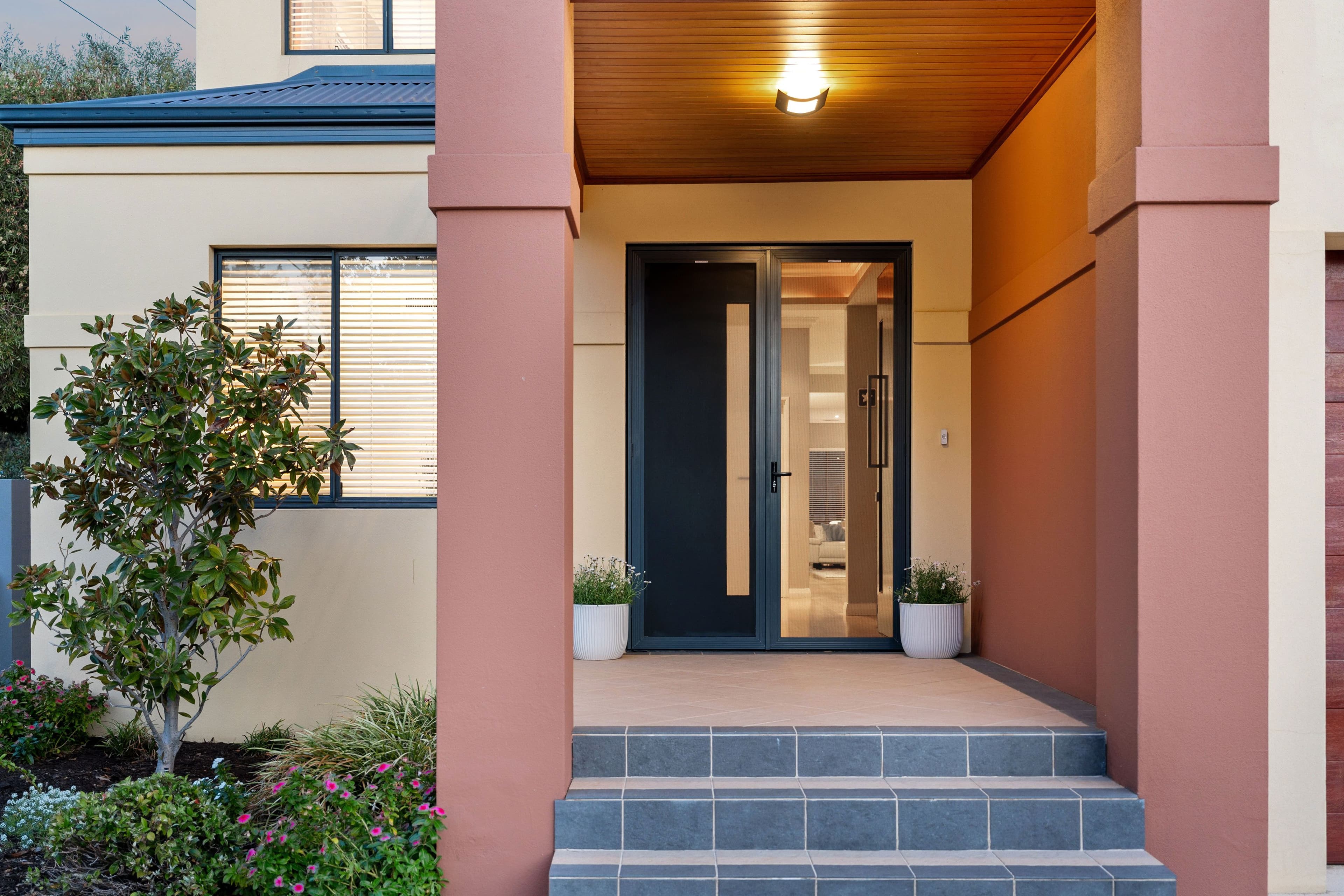 24 Frobisher Avenue, Sorrento WA 6020, Sorrento - Thumbnail 4