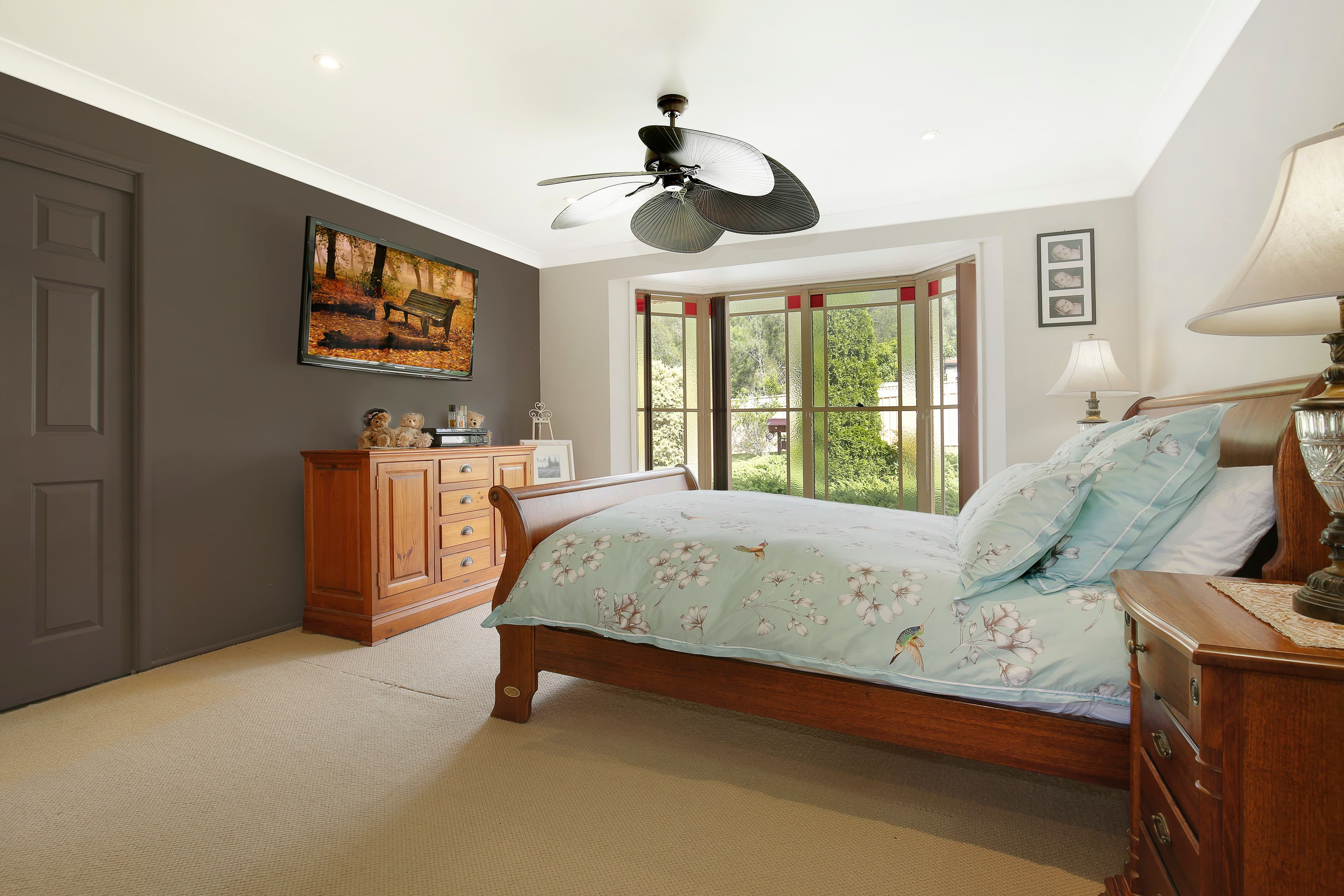15 Sandalwood Road, Farmborough Heights - Thumbnail 5