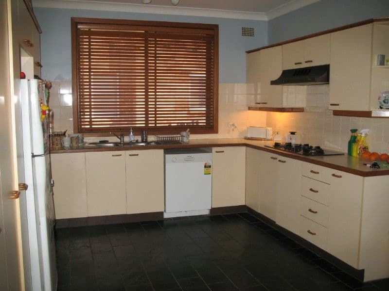 8 Howe Street, WESTMEAD NSW 2145, Westmead - Thumbnail 2