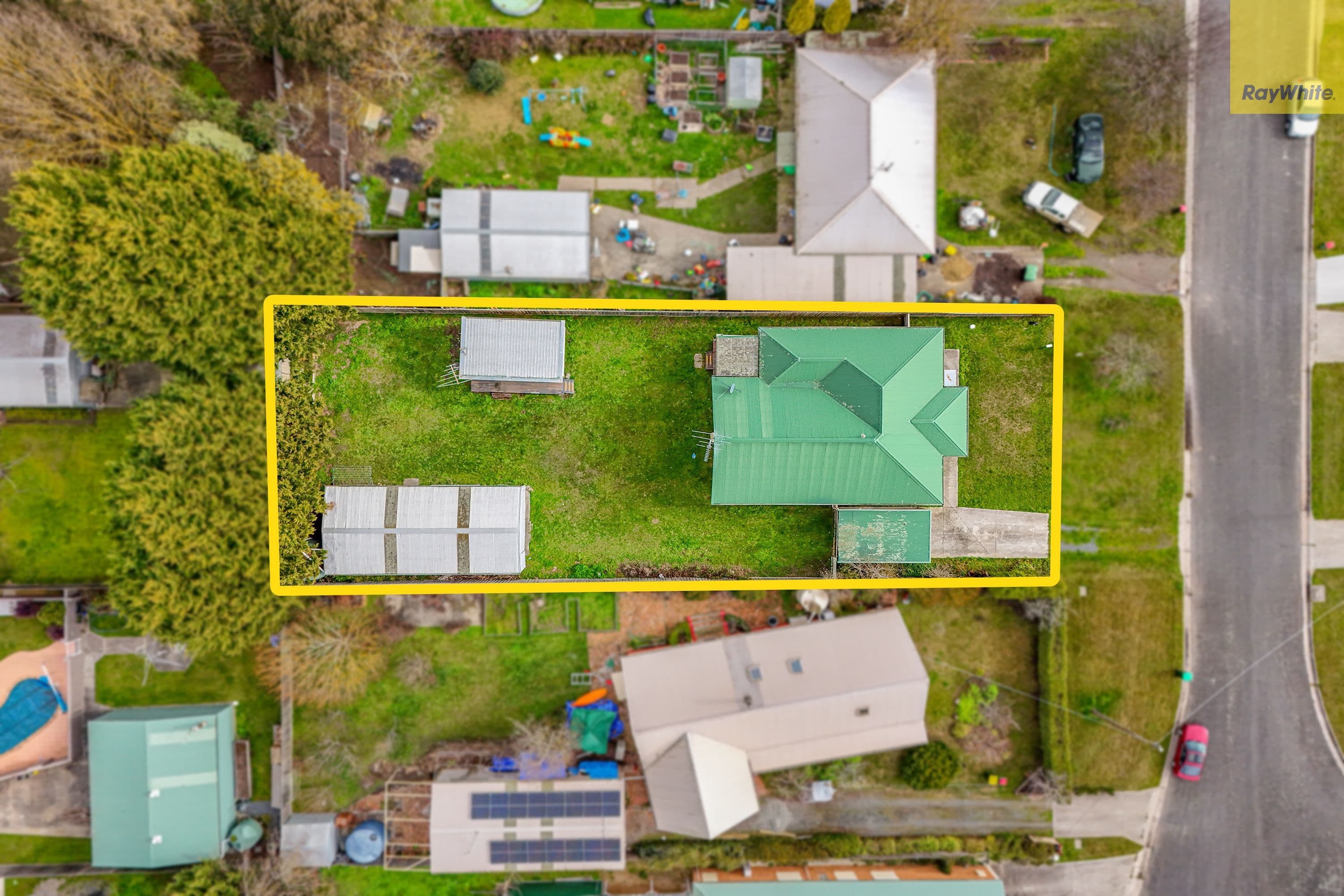 21 Edols Street, Ballan VIC 3342, Ballan - Thumbnail 3