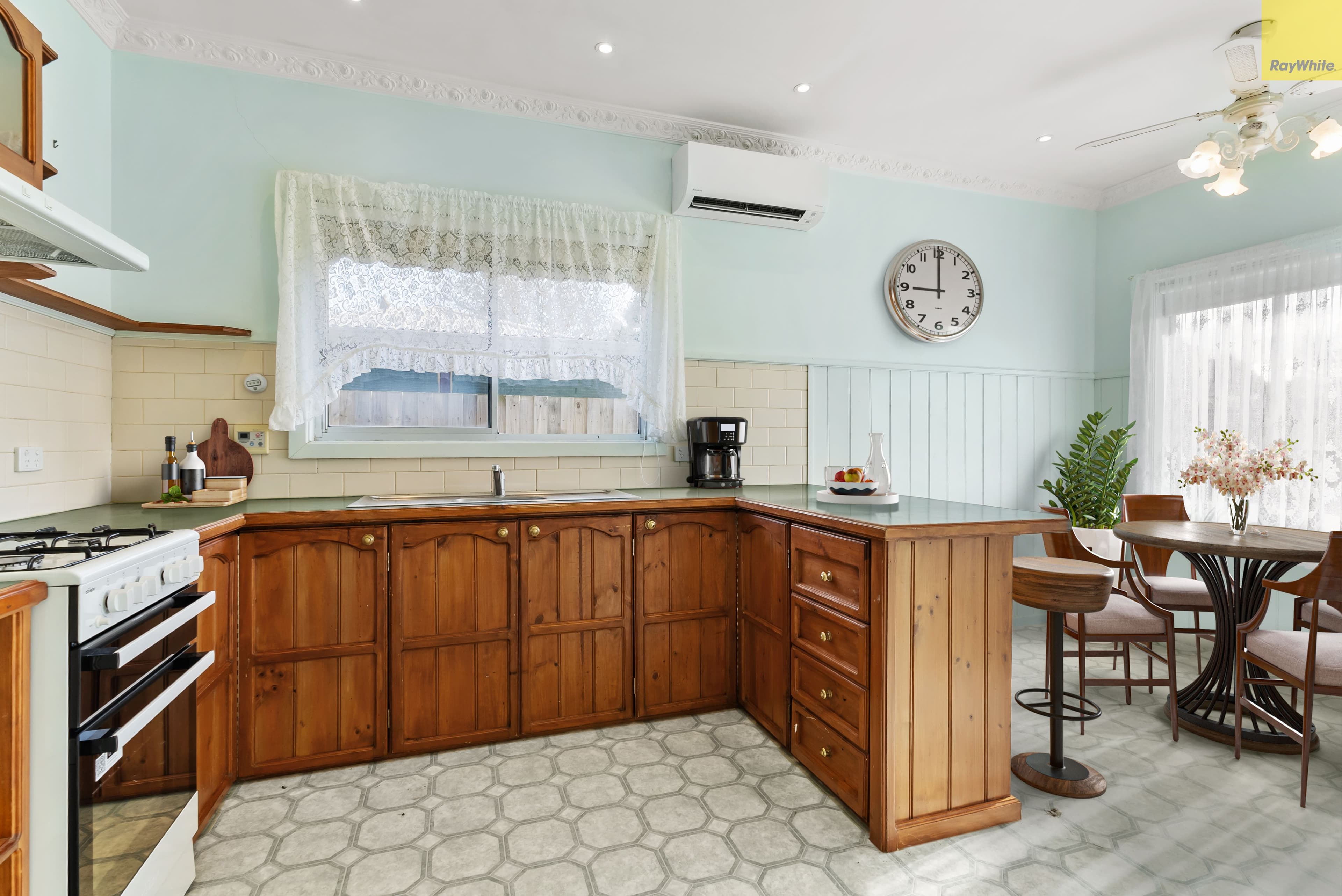 21 Edols Street, Ballan VIC 3342, Ballan - Thumbnail 6