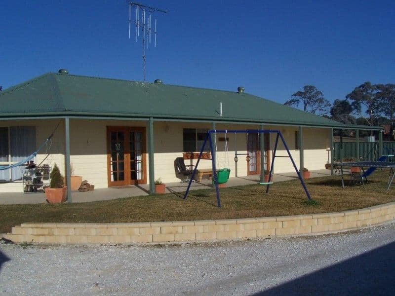 13 Bourne Boulevard, Dennington VIC 3280, Dennington - Thumbnail 4