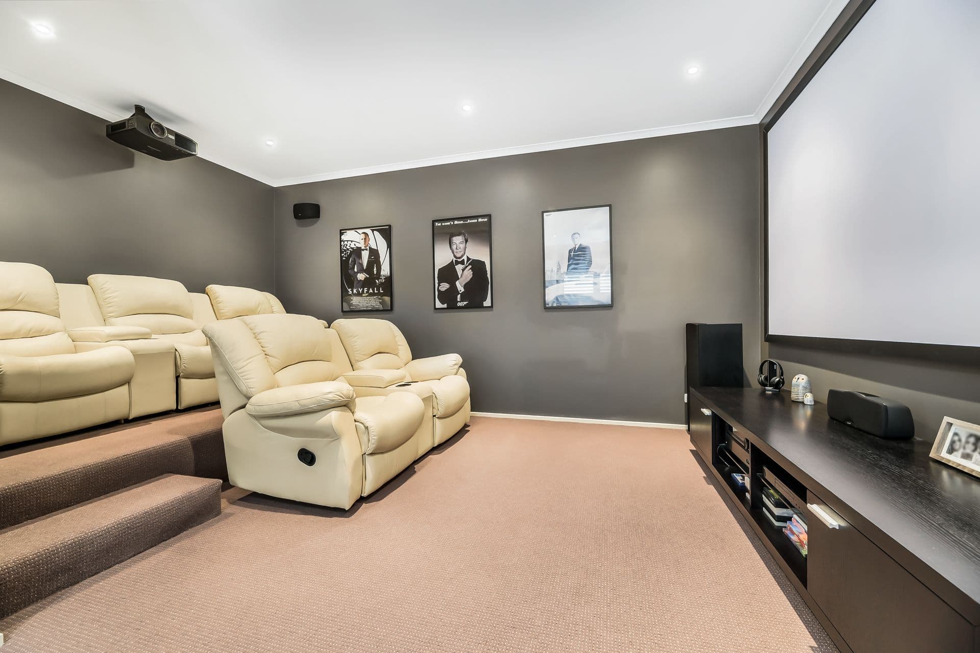 27 Sheldon Drive, Berwick VIC 3806, Berwick - Thumbnail 5