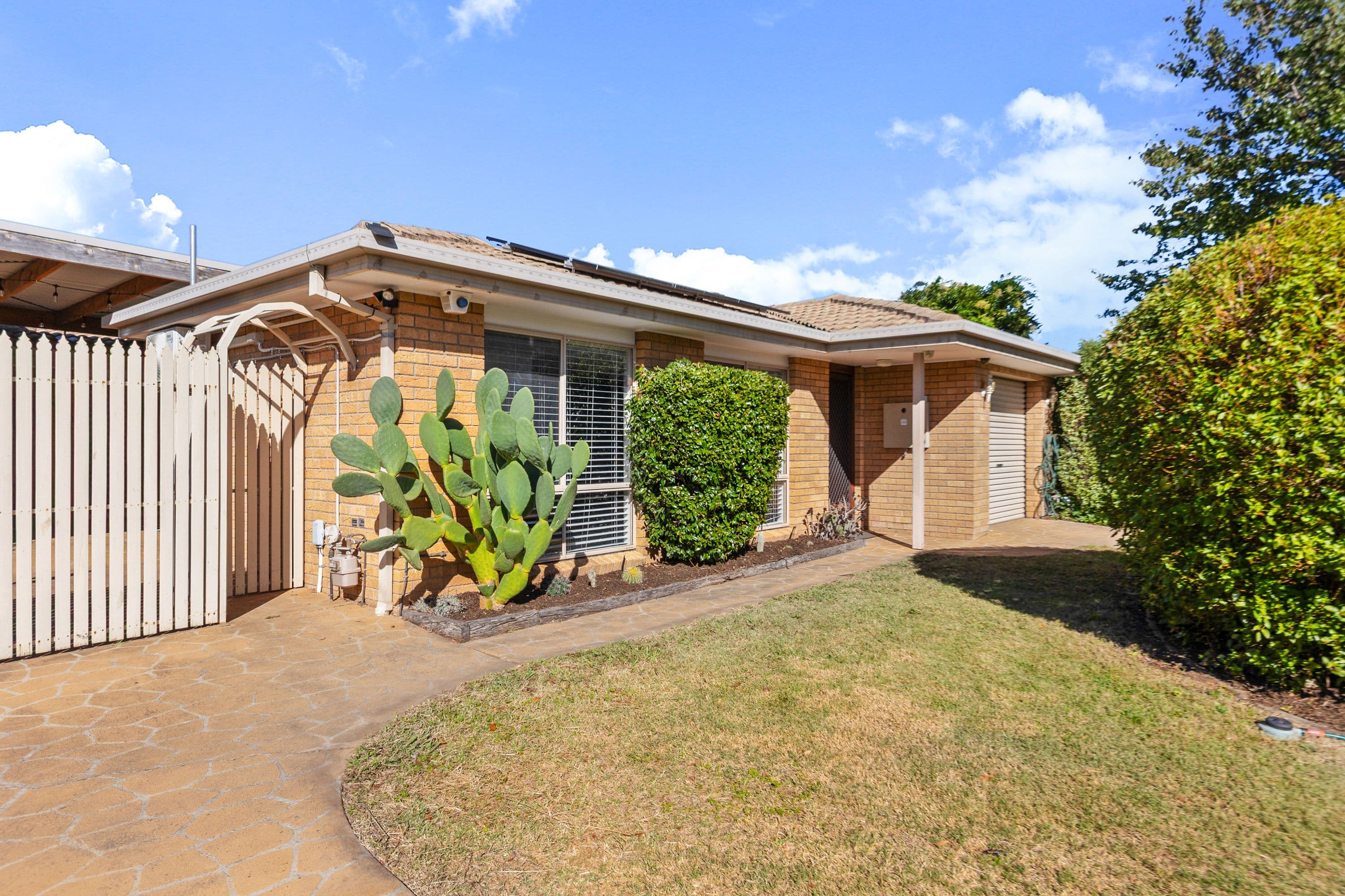 61 Evelyn Owen Crescent, Dunlop ACT 2615, Dunlop - Image 1