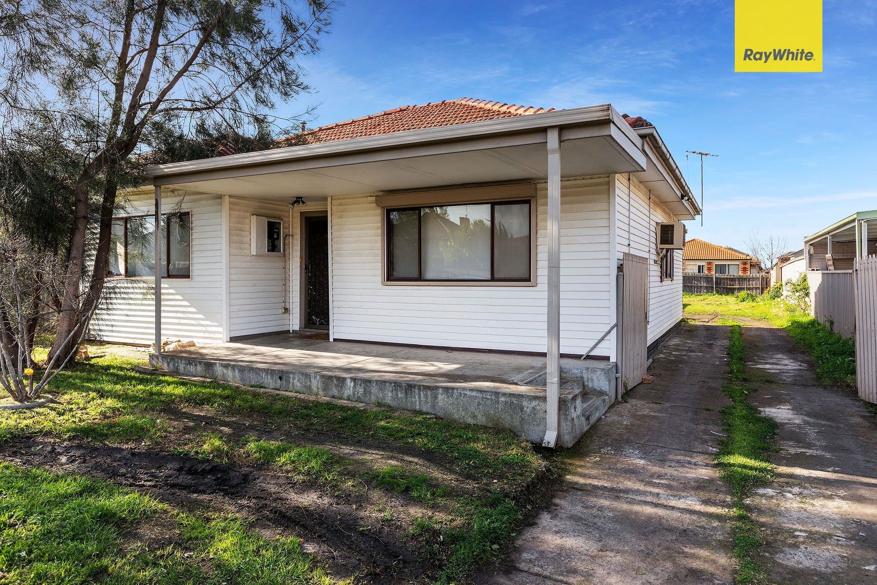 12 Walmer Avenue, St Albans VIC 3021, St Albans - Thumbnail 4