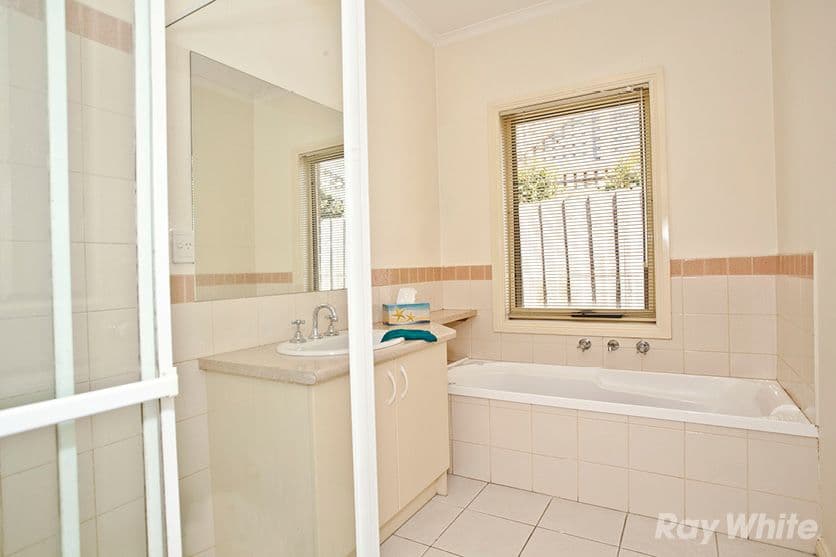325 Gallaghers Road, Glen Waverley VIC 3150, Glen Waverley - Thumbnail 6