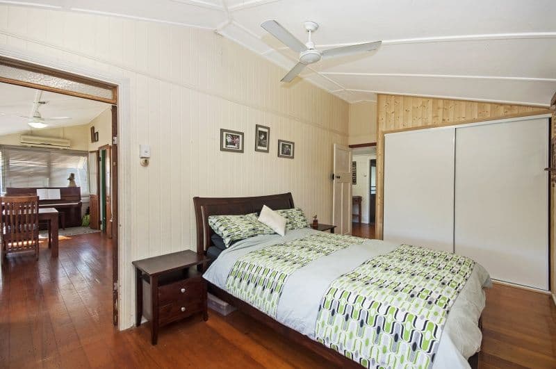 30 Lowth Street, ROSSLEA QLD 4812, Rosslea - Thumbnail 4