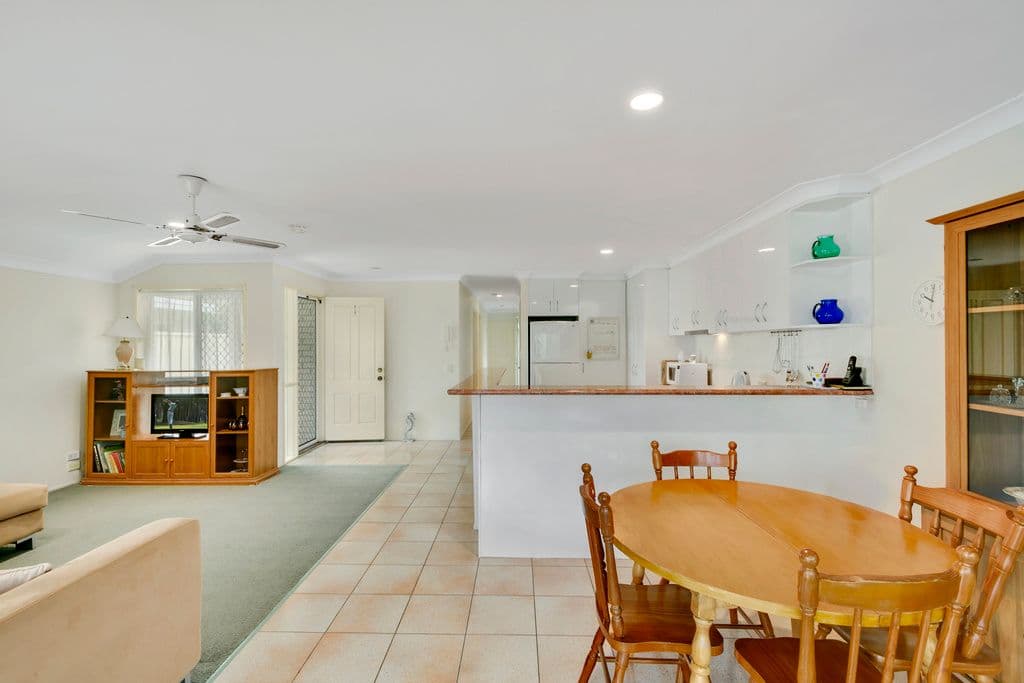 19 Tallebudgera Drive, Palm Beach QLD 4221, Palm Beach - Thumbnail 4