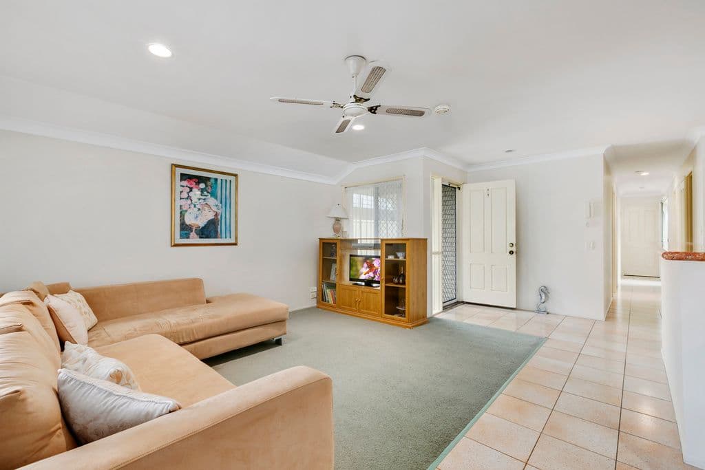 19 Tallebudgera Drive, Palm Beach QLD 4221, Palm Beach - Thumbnail 8