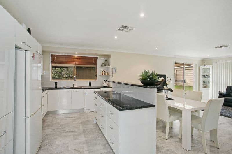 25 Wilton Drive, EAST MAITLAND NSW 2323, East Maitland - Thumbnail 5