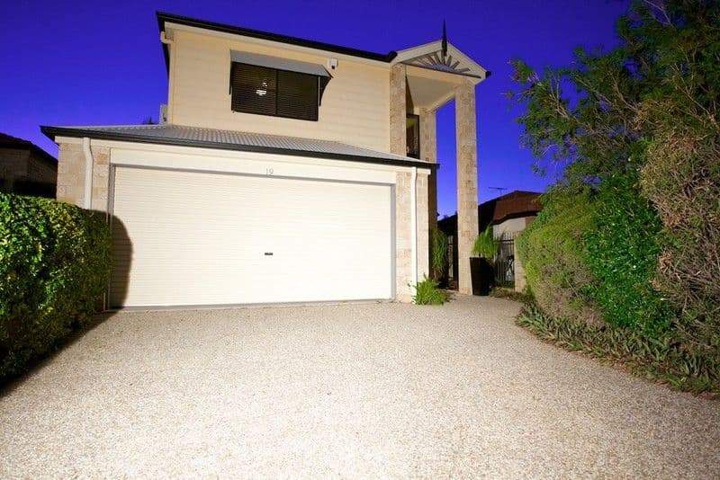 19 Walsh Street, REDCLIFFE QLD 4020, Redcliffe - Image 1