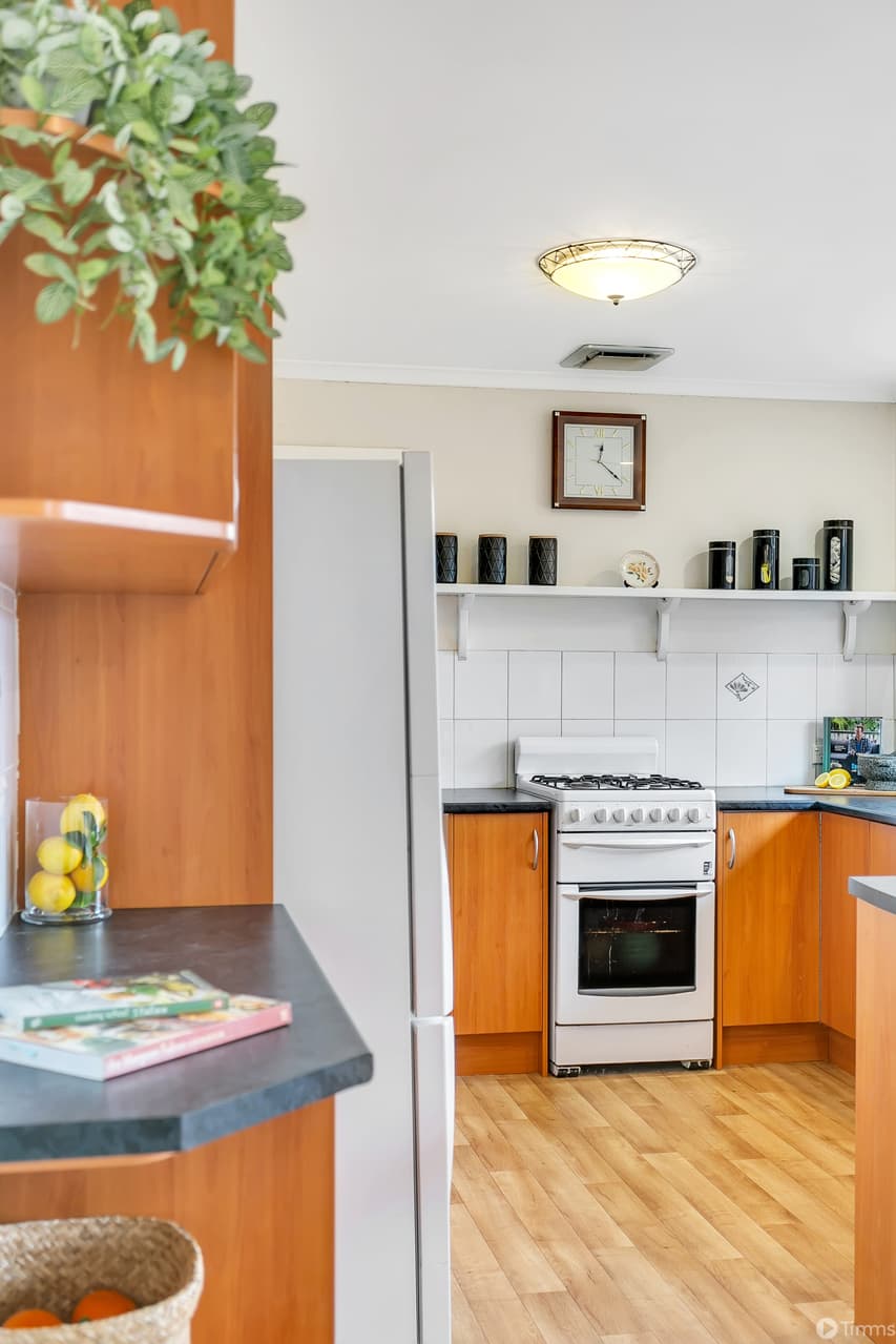 6 Powell Court, Morphett Vale - Thumbnail 5