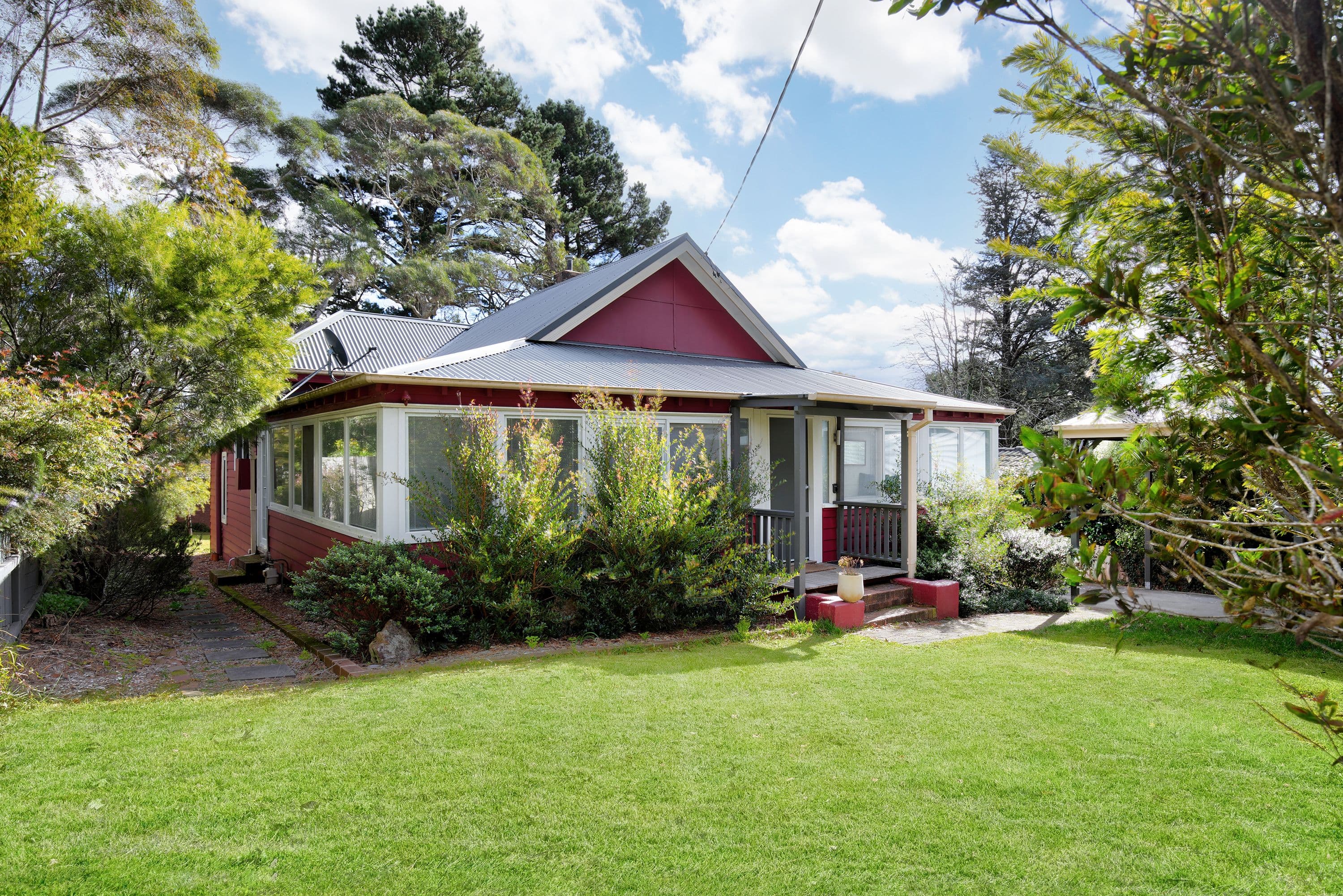 10 Bridges Street, Blackheath NSW 2785, Blackheath - Image 1
