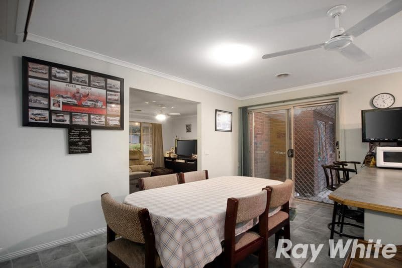 37 Adrian Drive, PAKENHAM VIC 3810, Pakenham - Thumbnail 4