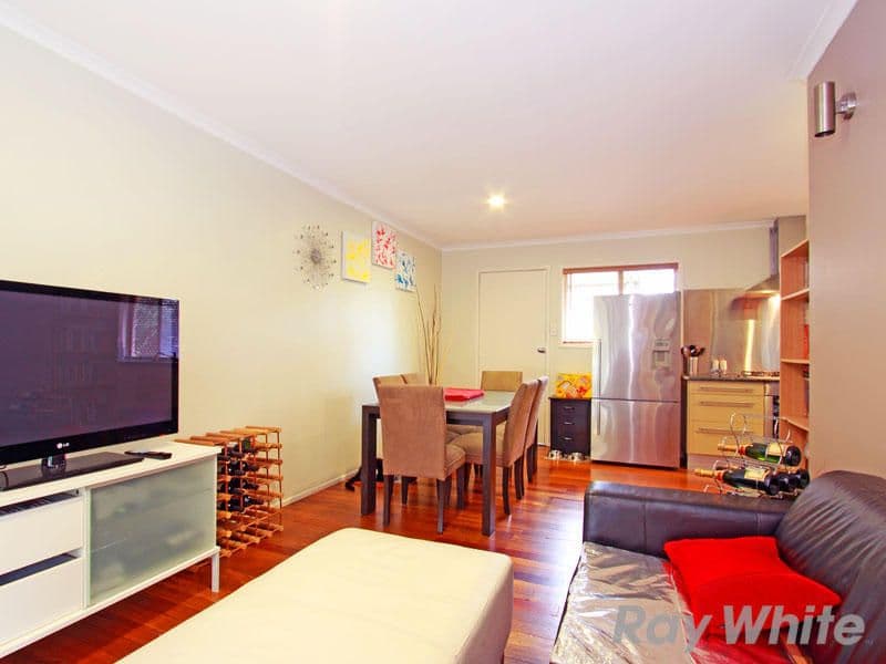 2/9 Kenilworth Parade, Ivanhoe, Ivanhoe - Thumbnail 3