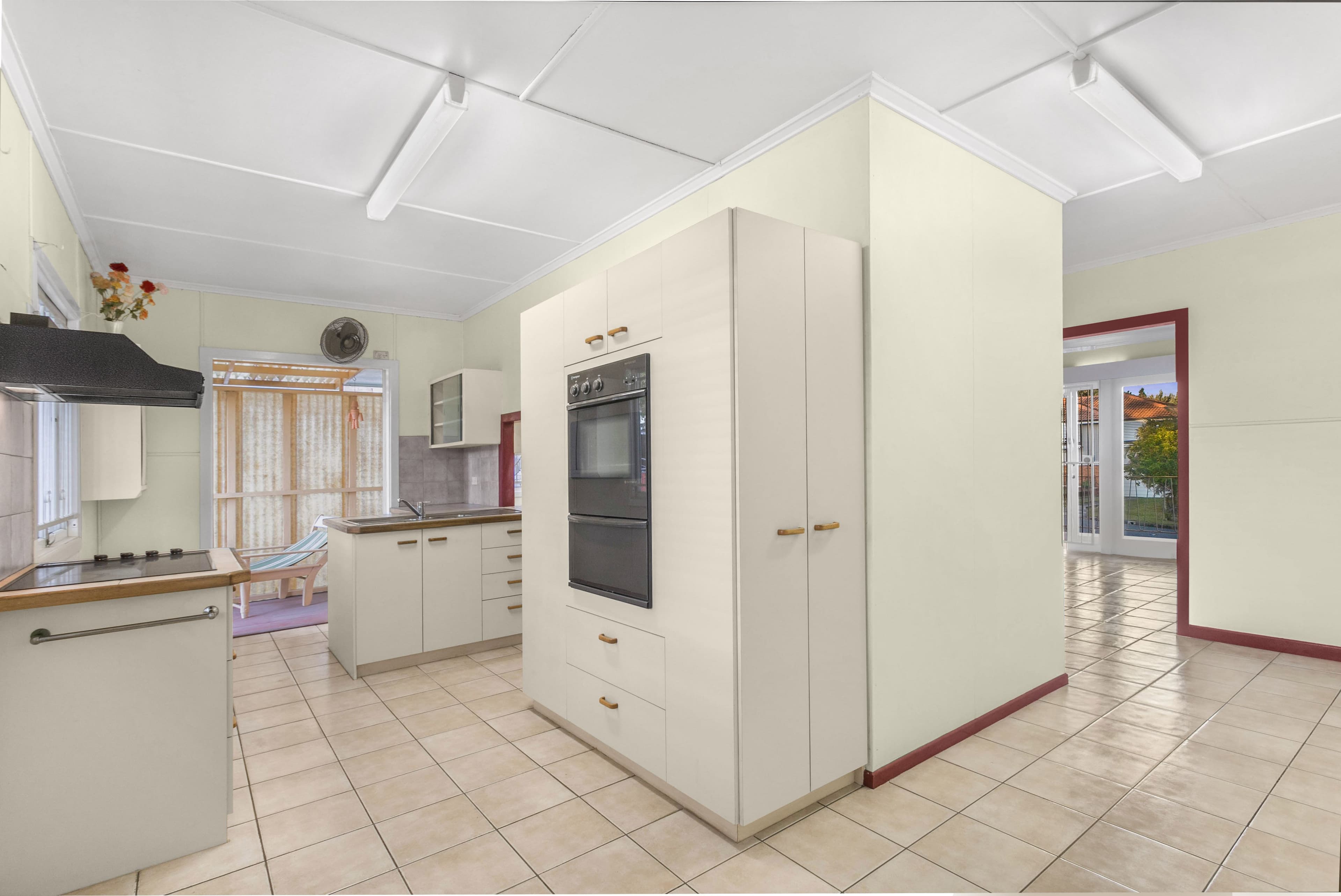 14 Tanimbla Street, Kedron QLD 4031, Kedron - Thumbnail 8