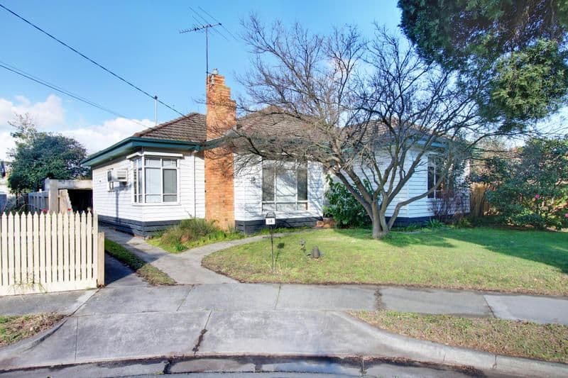 18 Ward Avenue, OAKLEIGH SOUTH VIC 3167, Oakleigh South - Image 1