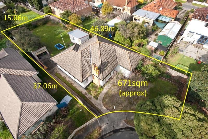 18 Ward Avenue, OAKLEIGH SOUTH VIC 3167, Oakleigh South - Thumbnail 2