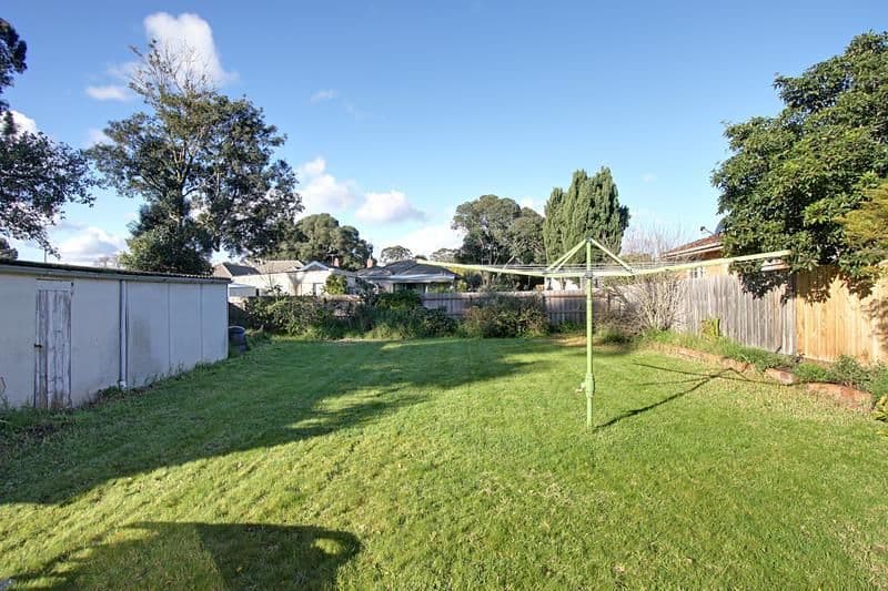18 Ward Avenue, OAKLEIGH SOUTH VIC 3167, Oakleigh South - Thumbnail 8