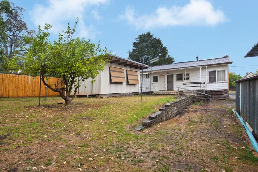 213 Canterbury Road, HEATHMONT VIC 3135, Heathmont - Thumbnail 2