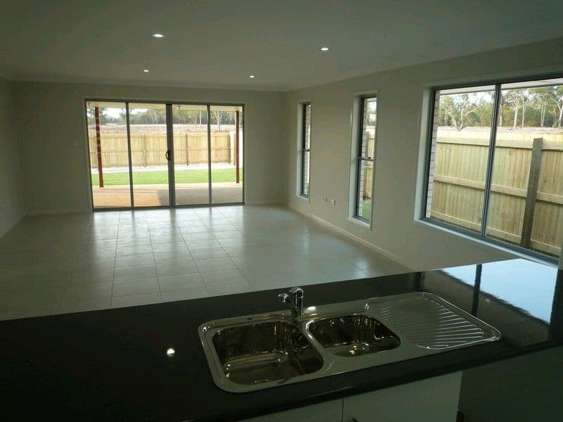 9 Oriole Court, WOODGATE QLD 4660, Woodgate - Thumbnail 6