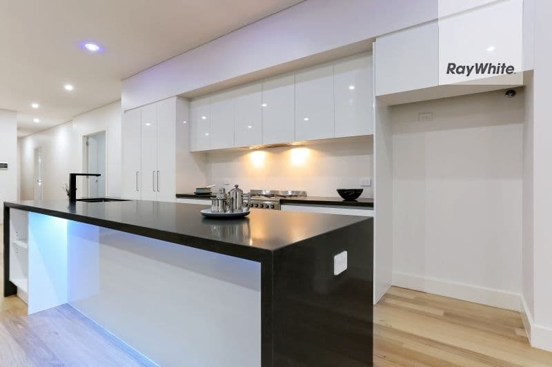 29a Lochside Drive, West Lakes SA 5021, West Lakes - Thumbnail 4
