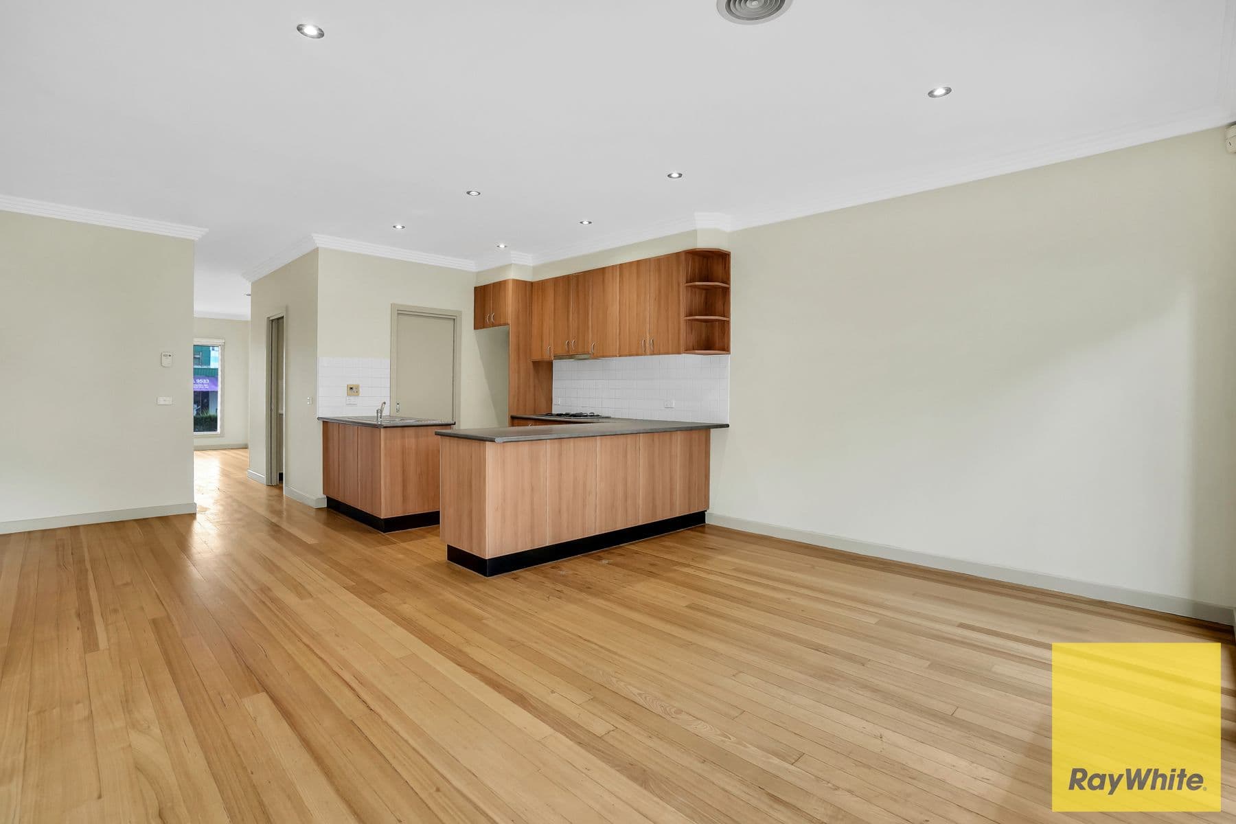 315 Melbourne Road, Newport VIC 3015, Newport - Thumbnail 5