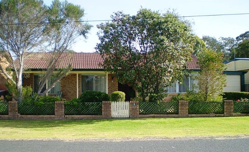 9 Bayview Street, SURFSIDE NSW 2536, Surfside - Image 1