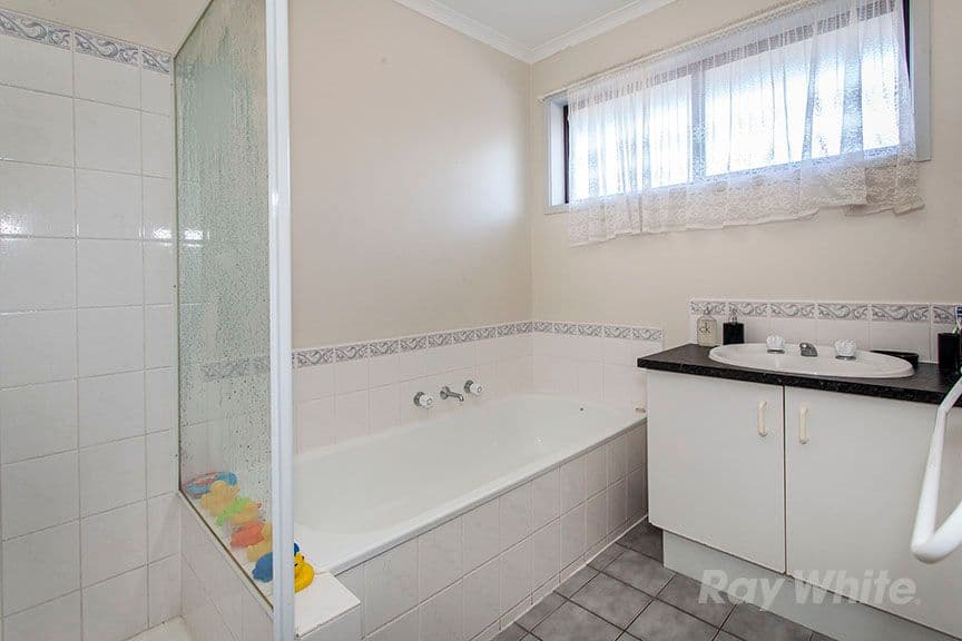 2 Aileen Court, Hallam VIC 3803, Hallam - Thumbnail 5