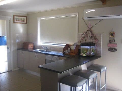 9-11 Pages Terrace, COONAMBLE NSW 2829, Coonamble - Thumbnail 2