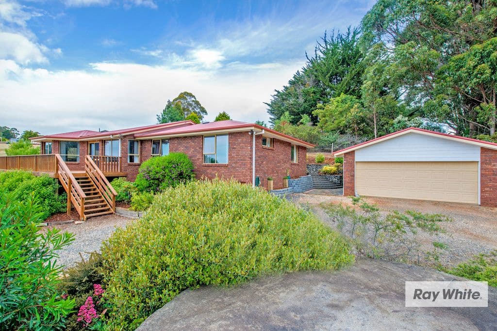 20 Crawford Road, Penguin TAS 7316, Penguin - Thumbnail 2