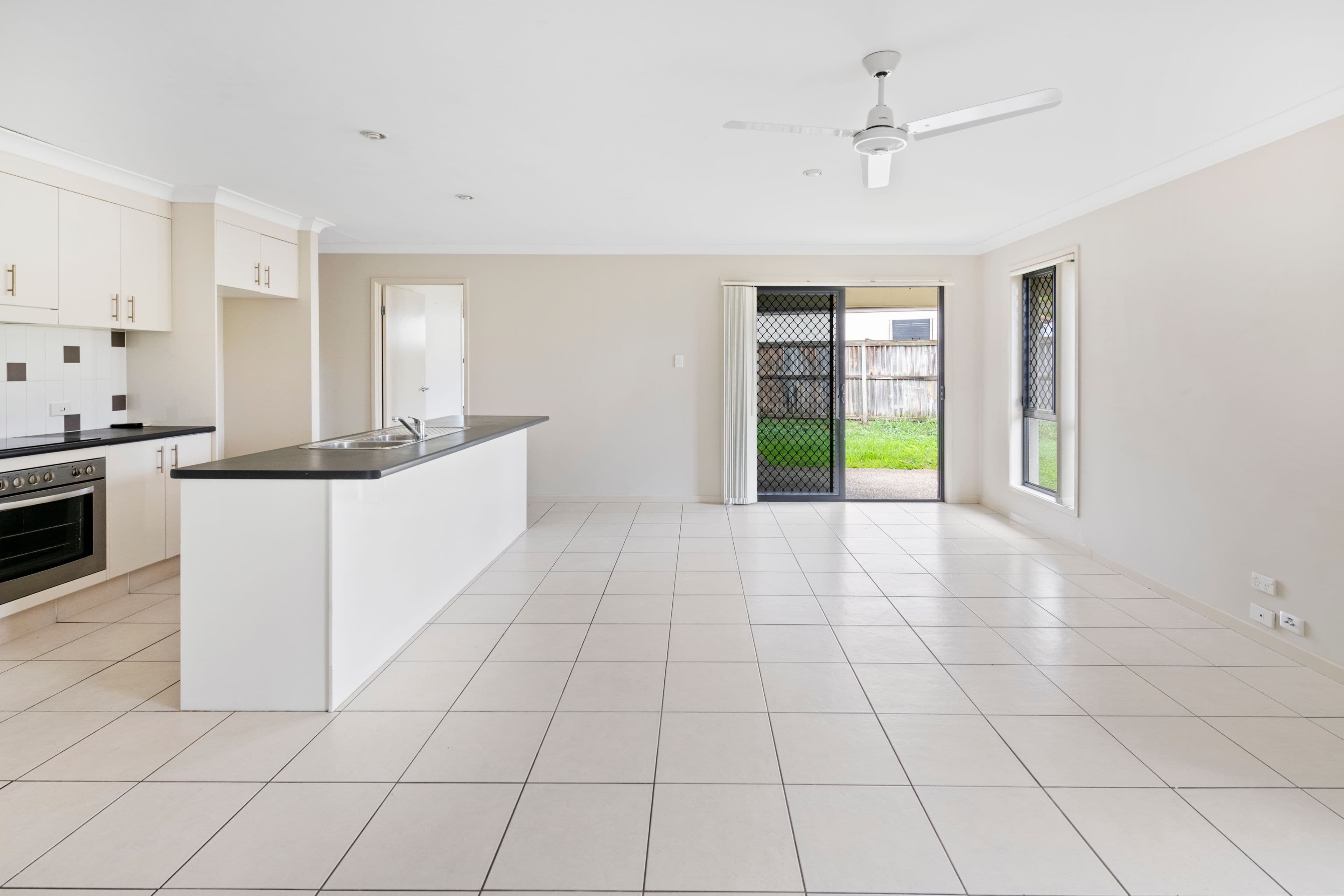 1 Waratah Court, Yamanto QLD 4305, Yamanto - Thumbnail 7