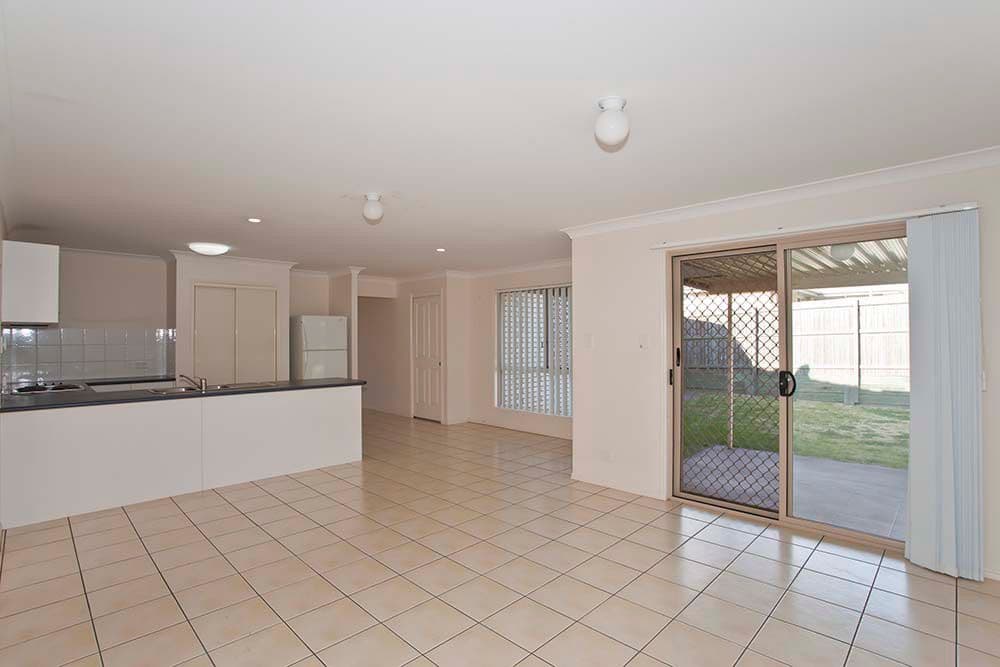 30 Wareena Crescent, Glenvale QLD 4350, Glenvale - Thumbnail 4