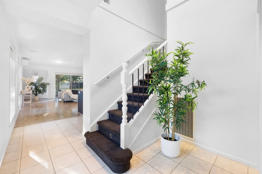 10 Eppalock Drive, MANOR LAKES VIC 3024, Manor Lakes - Thumbnail 3