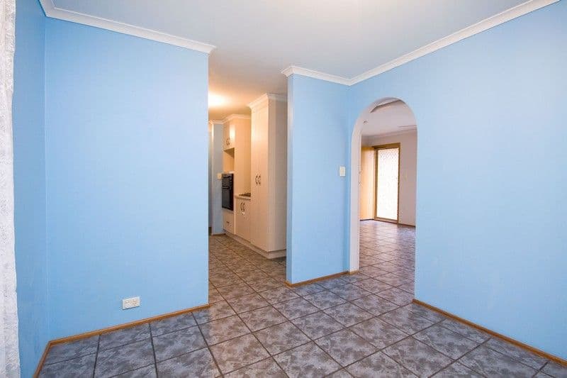 4 Crown Crescent, PARALOWIE SA 5108, Paralowie - Thumbnail 6
