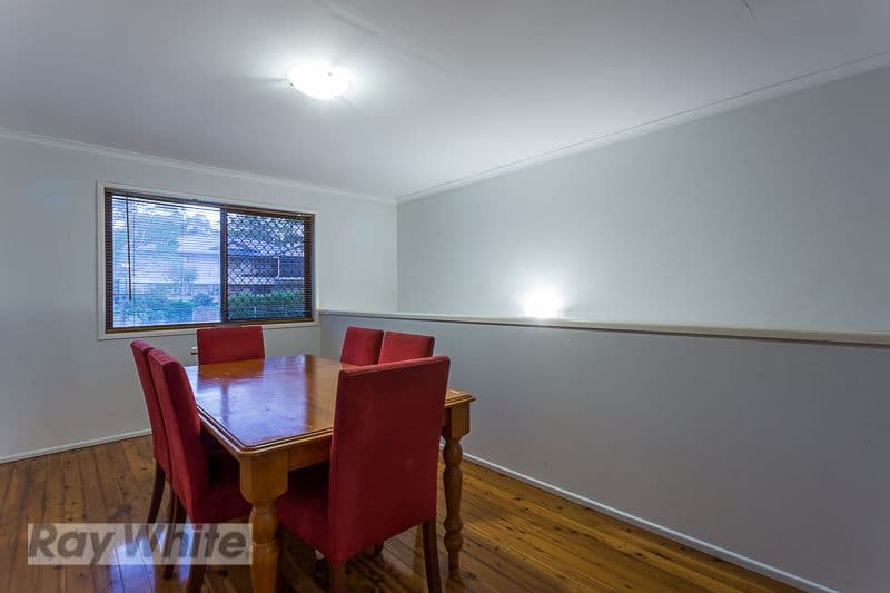 24 Vine Street, Redland Bay QLD 4165, Redland Bay - Thumbnail 4