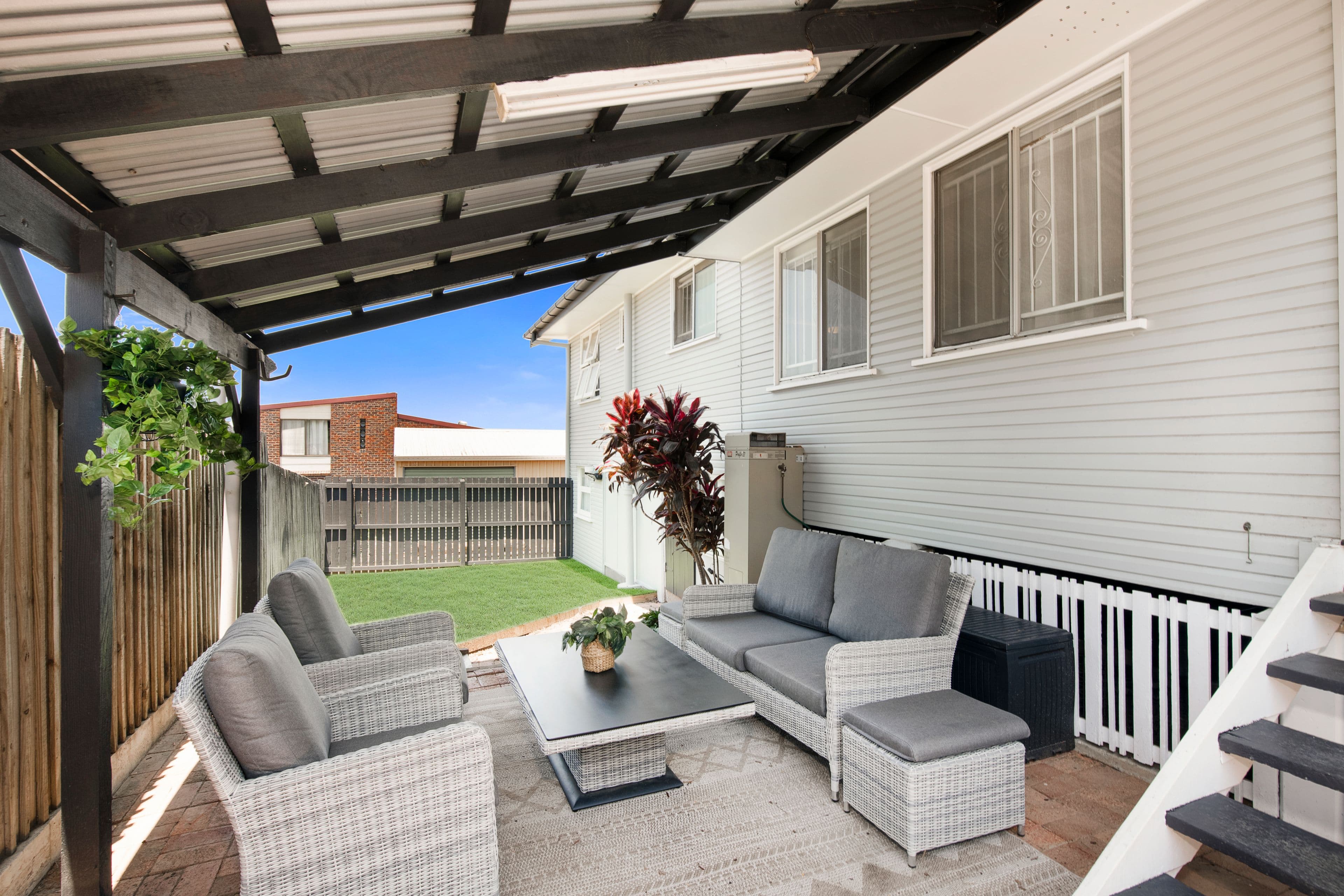4 Hillgrove Street, Upper Mount Gravatt QLD 4122, Upper Mount Gravatt - Thumbnail 2