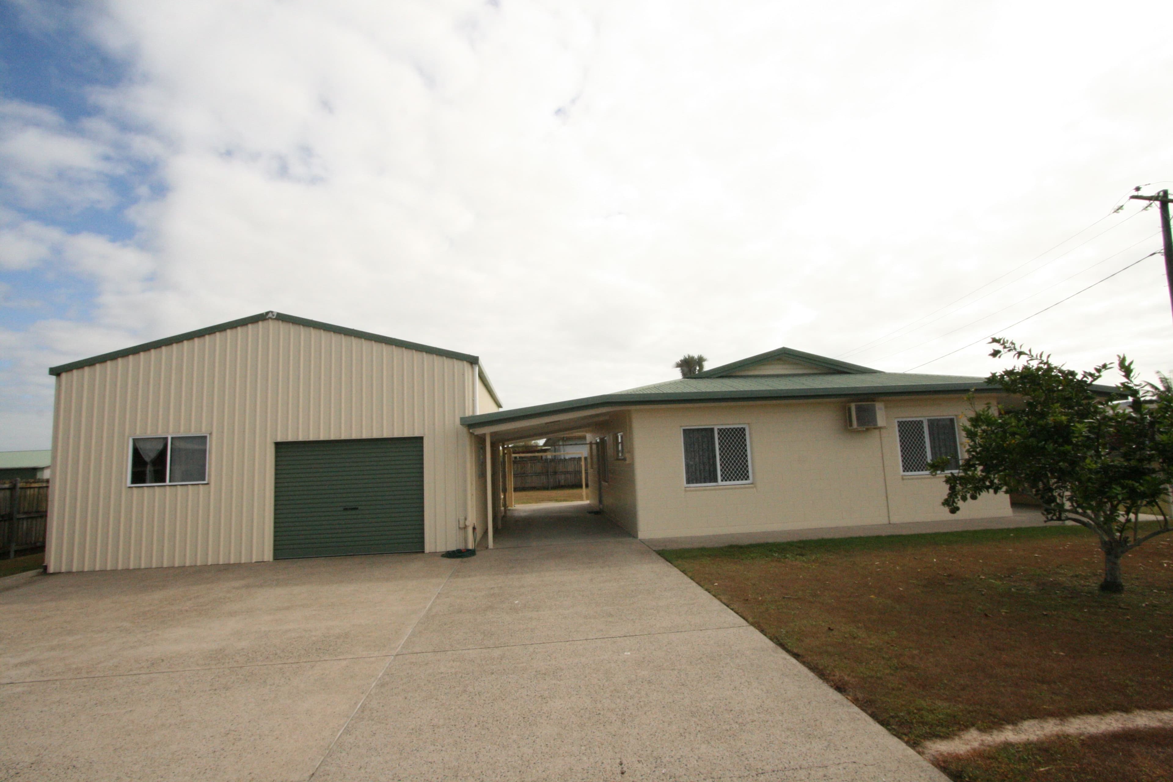 2 Schmidt Street, Etty Bay QLD 4858, Etty Bay - Thumbnail 2