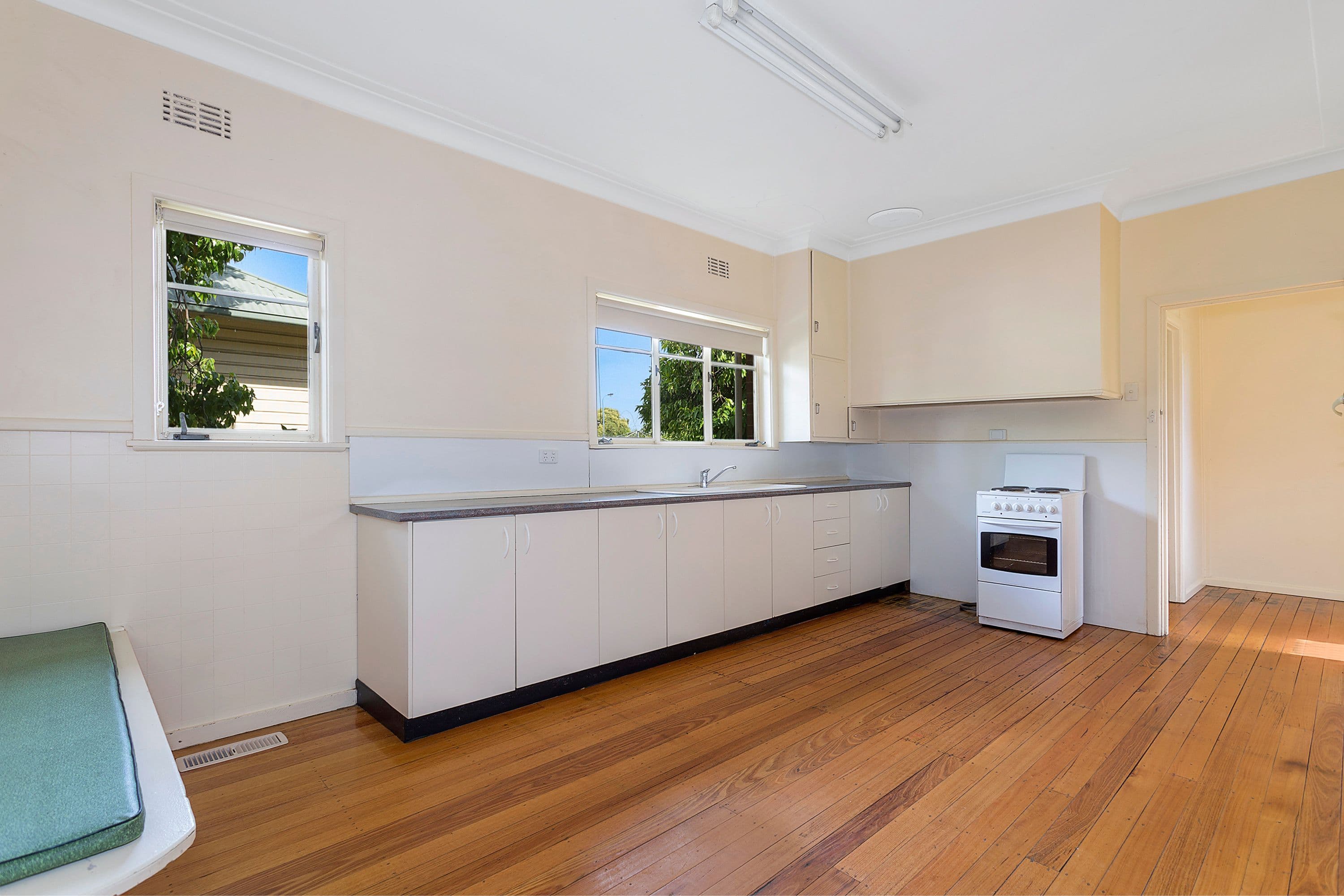 166 Lawrence Street, Wodonga VIC 3690, Wodonga - Thumbnail 6