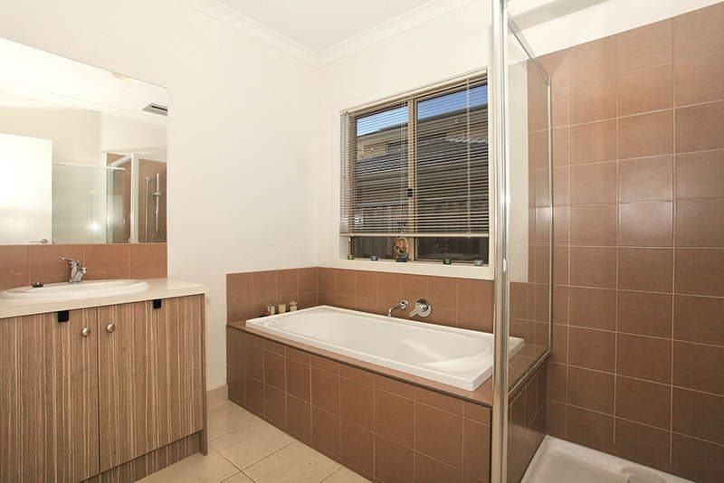 9 Laurimar Blvrd, Doreen VIC 3754, Doreen - Thumbnail 4