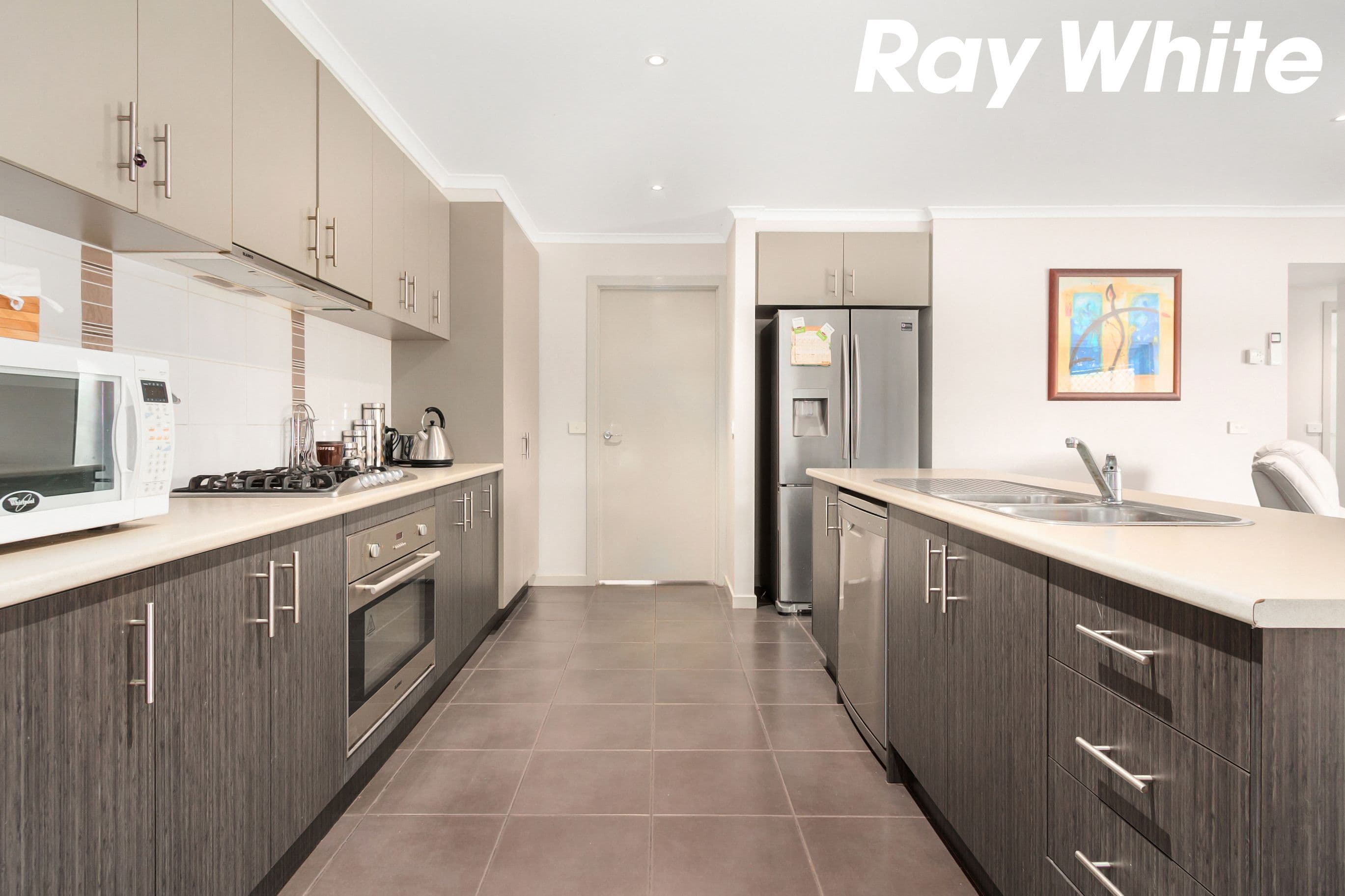 9 Rivendale Crescent, Drouin VIC 3818, Drouin - Thumbnail 2