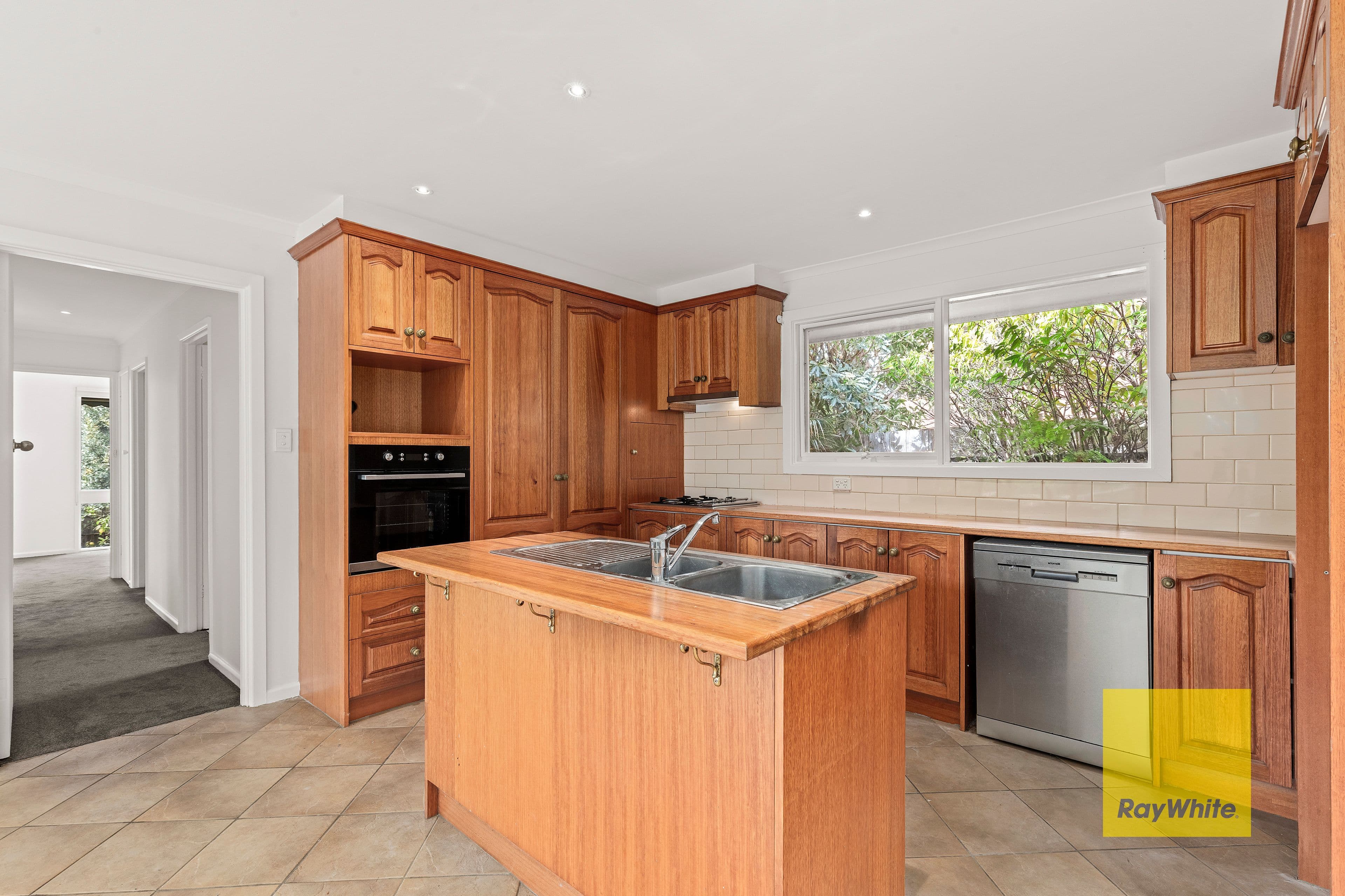 9 Grosvenor Drive, Wandana Heights VIC 3216, Wandana Heights - Thumbnail 4
