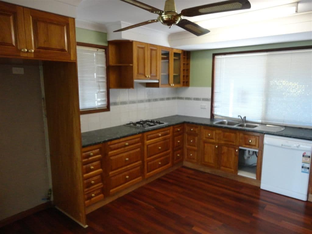 171 Kingfisher Parade, TOOGOOM QLD 4655, Toogoom - Thumbnail 4