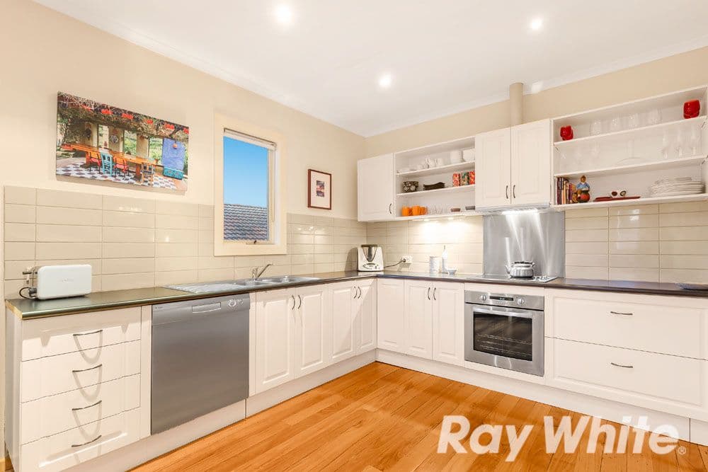 1 Peace Street, Box Hill South VIC 3128, Box Hill South - Thumbnail 2