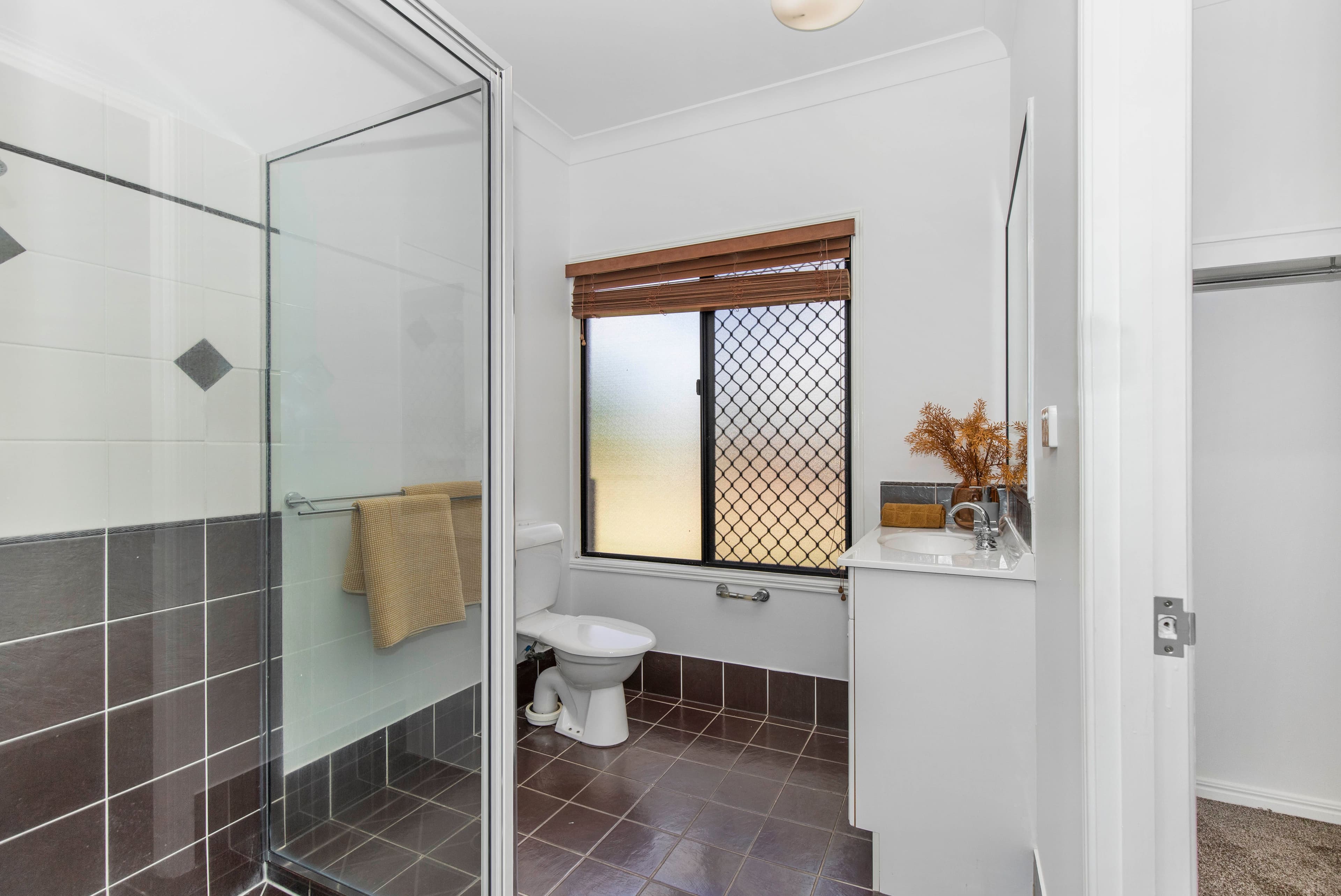 51 Warbler Crescent, Douglas QLD 4814, Douglas - Thumbnail 7