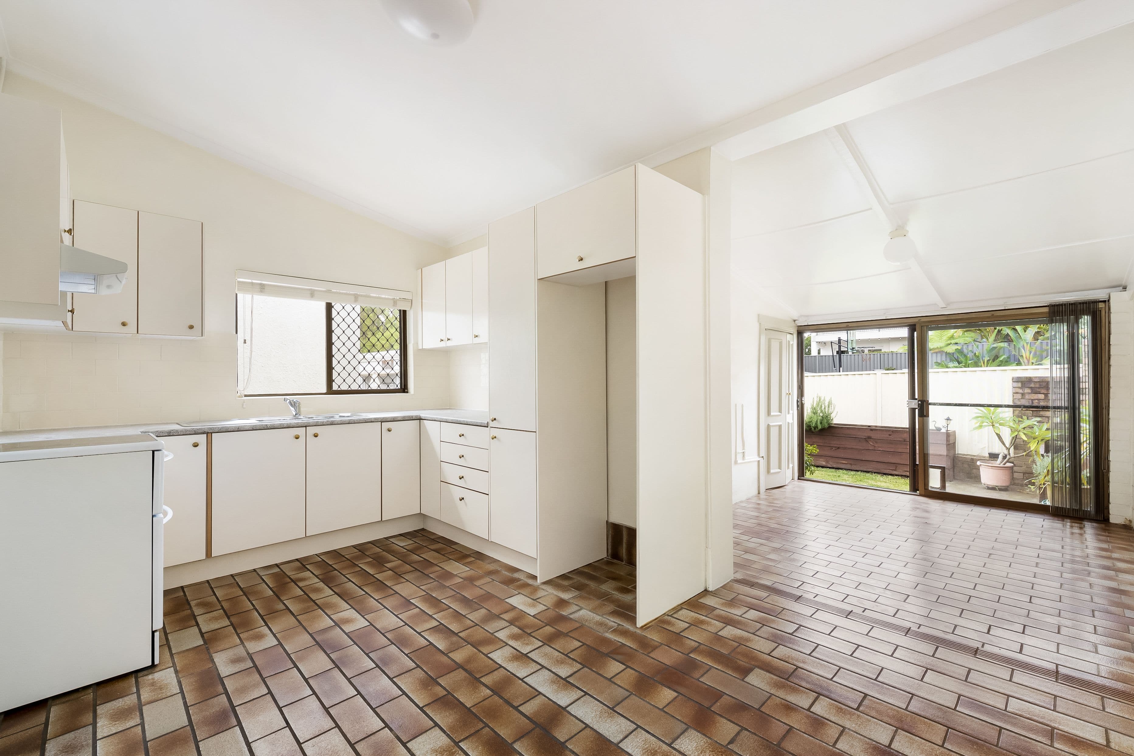 3 Daphne Street, Botany NSW 2019, Botany - Thumbnail 2